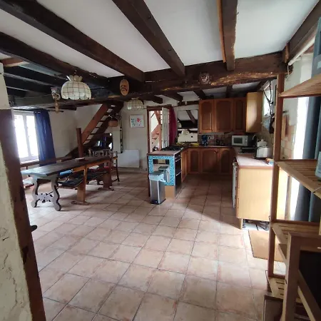 Magnifique Moulin au bord d'une riviere, calme absolu, piano Doyet Extérieur photo